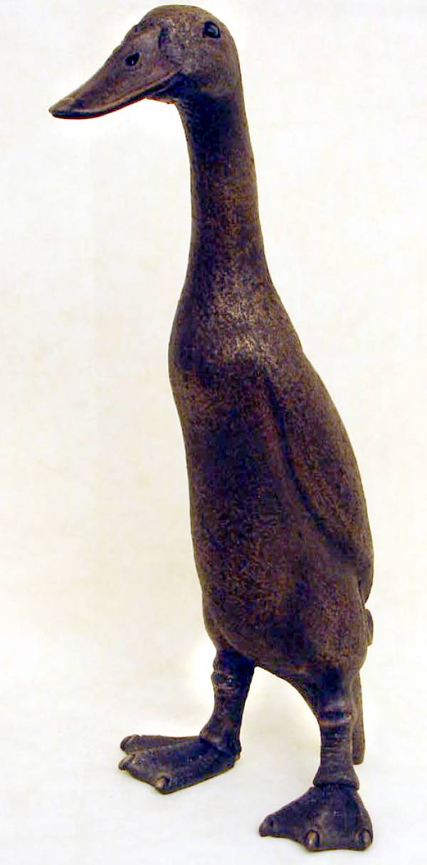- a Sculpture by Suzie Marsh, measuring 34 x 0 cm (H x W) £120