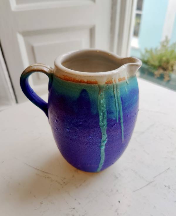 - a Ceramic by Bryony Rich, measuring 14 x 9 cm (H x W) £40