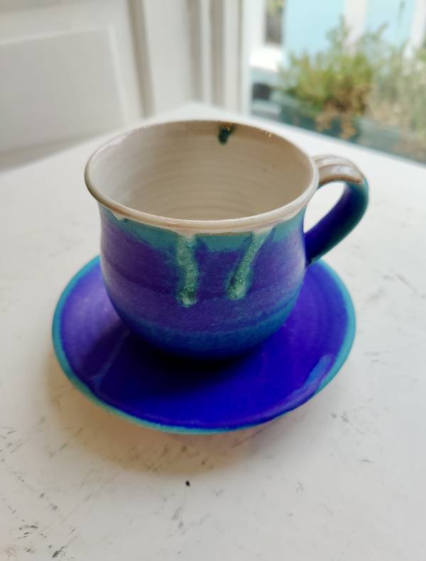 - a Ceramic by Bryony Rich, measuring 8 x 8 cm (H x W) £30