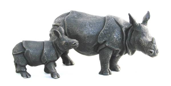 - a Sculpture by Suzie Marsh, measuring 15 x 16 cm (H x W) £150