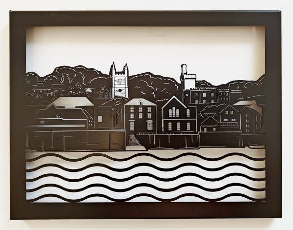 - a , metal Sculpture by Polygon Bear, measuring 25 x 33 cm (H x W) £60